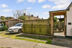 Flat 2, Holly House, Lower Street, Sandwich CT13 0JA