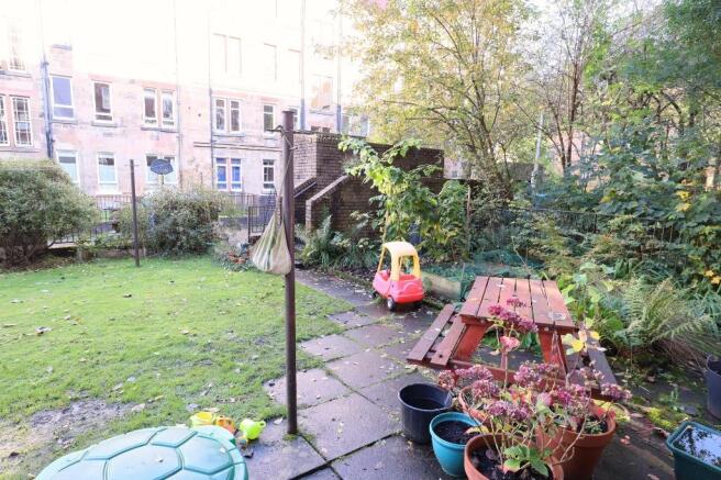 Communal garden (1)