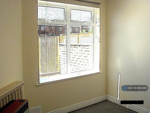 3 bed Terraced to rent Image 4