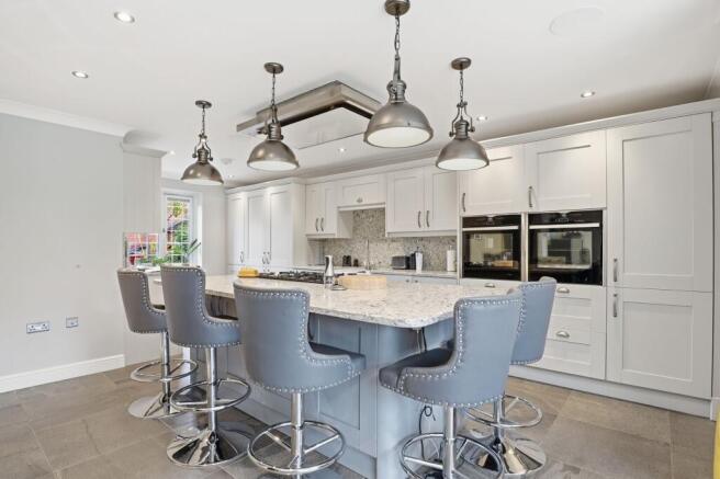 Kitchen/Breakfast Area