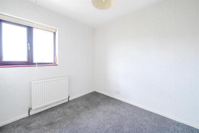 60 Kingsley Road, Silverstone