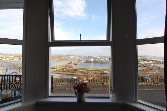 Bedroom One Vista