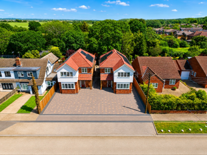 Last Remaining Plot. Burnham Road, Hullbridge, Essex. SS5 6BQ