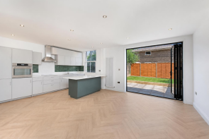 Flat 1 Ground Floor, 48, Sarre Road, London NW2 3SL