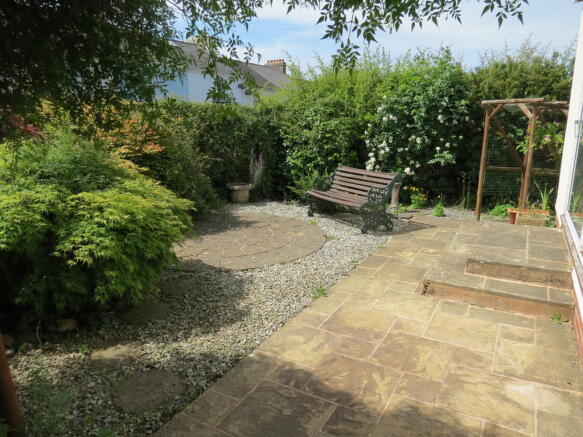 Photo 6
