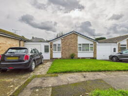 24, Woodgates Close, Horsham RH13 5RU