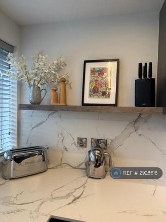 Kitchen/Dining Area