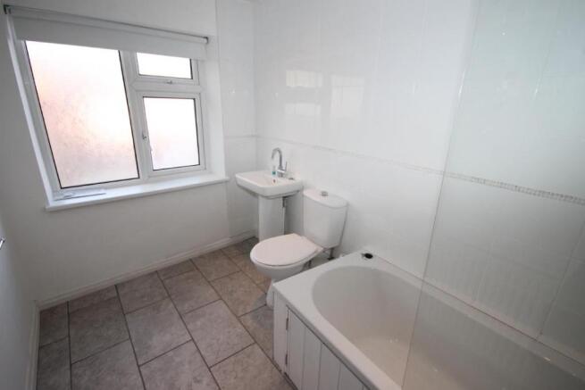 BATHROOM/W.C.