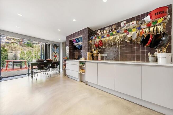 Open-Plan Kitchen (2).jpg