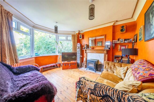 5 bed Semi-Detached for sale Image 11