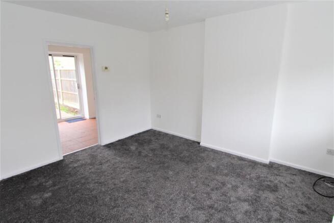 IMG_2424 - Livingroom.jpg