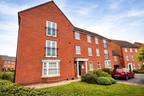 18 Penrhyn Way, Grantham, Lincolnshire, NG31