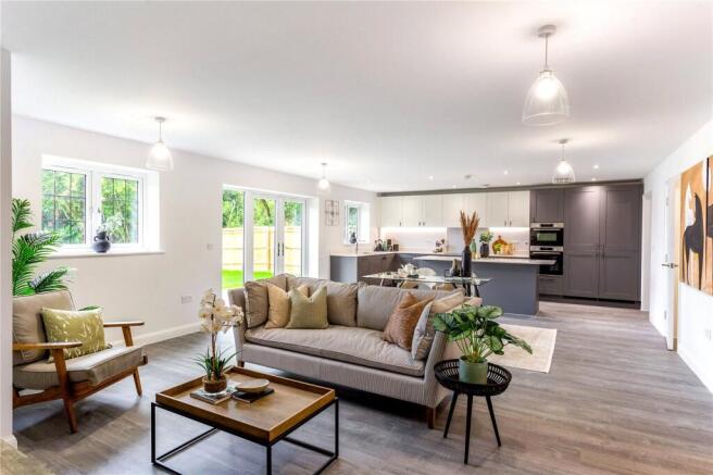 Kitchen/ Dining