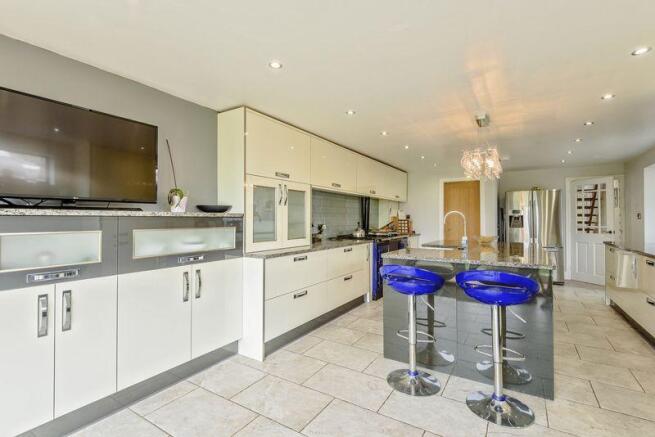 Kitchen 2