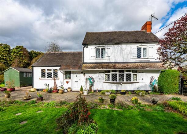 7 Shaw Hall Lane-12.jpg