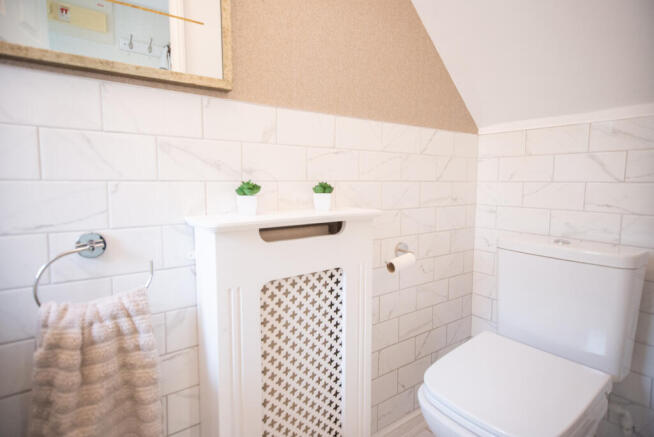 4 bed Detached to rent Image 9