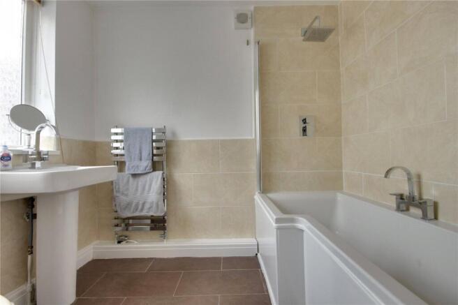 2 bed Terraced for sale Image 5