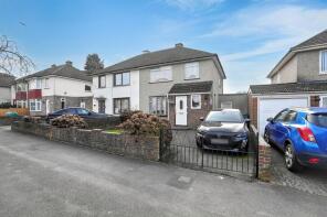 32, Middlesex Road, Maidstone ME15 7PL