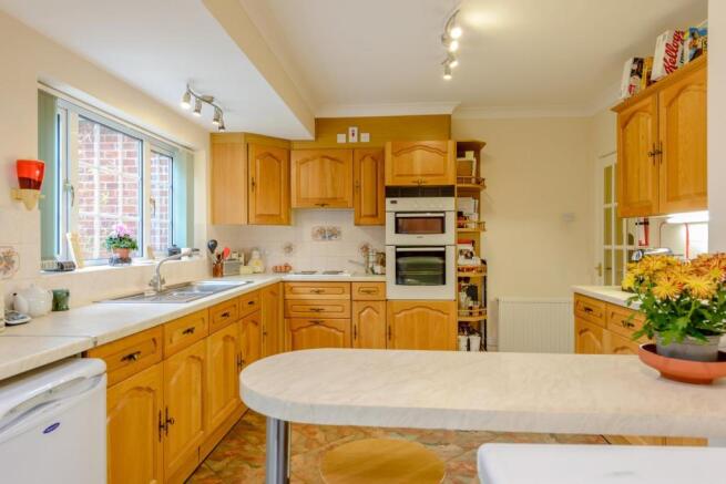 8405129-interior19-800.jpg