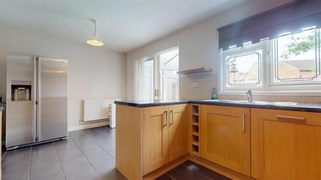 7PBIFMbIyUq4ype4R8DtcQ copy.jpg