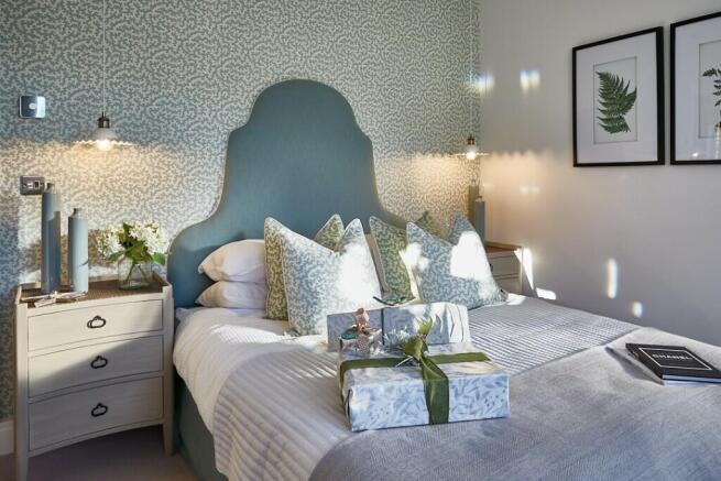 4 bed Detached for sale Image 7