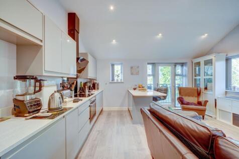 Hadley Place, Brook Court Hadley Place, WR2