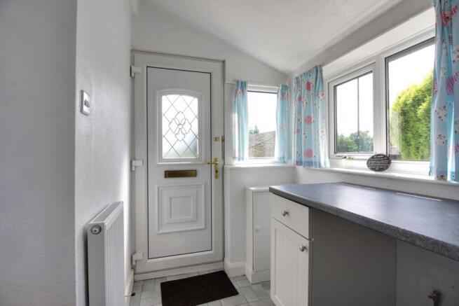 2 bed Semi-Detached for sale Image 7