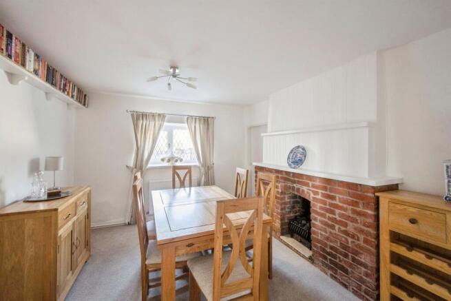 2 bed Detached for sale Image 4