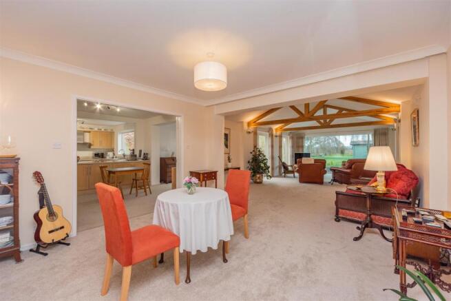 Gaulby-Lane-Leicester-detached-house-IMG_0842.jpg