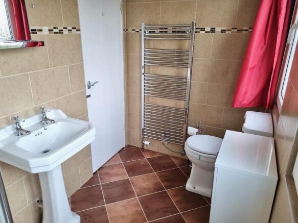 3 bed Detached Bungalow for sale Image 10