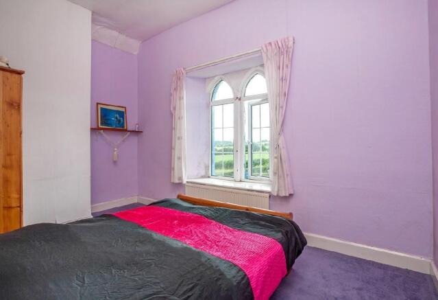 Bedroom 4.jpg