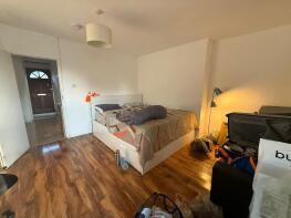 339, Jamaica Street, London E1 3HU