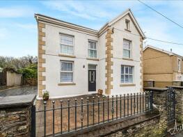 26, Plas Road, Rhos, Swansea SA8 3HD