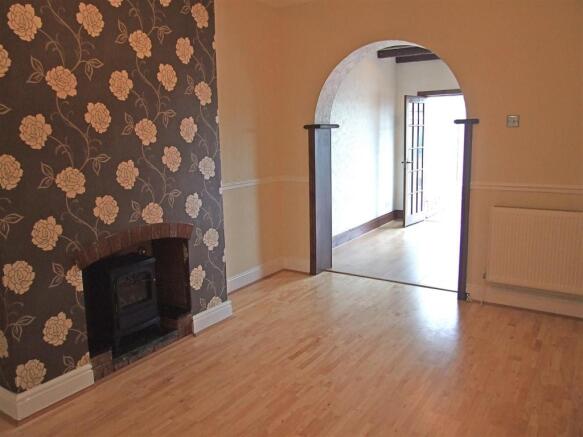 SITTING ROOM