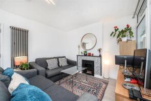 68, Tomlinson Close, London E2 7LJ