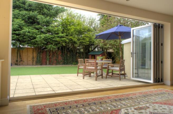 Bi-folding doors