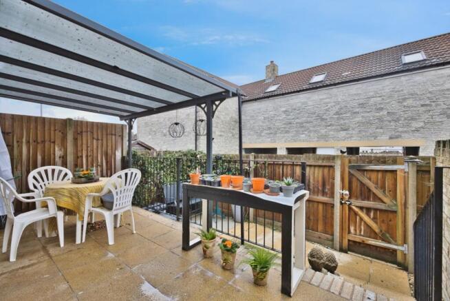 Pearmain Road, Somerton, Somerset, TA11 photo 4