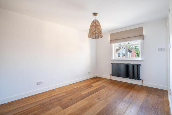 3 bed Semi-Detached for sale Image 12