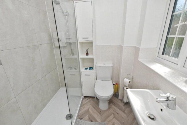 3 bed Semi-Detached for sale Image 6