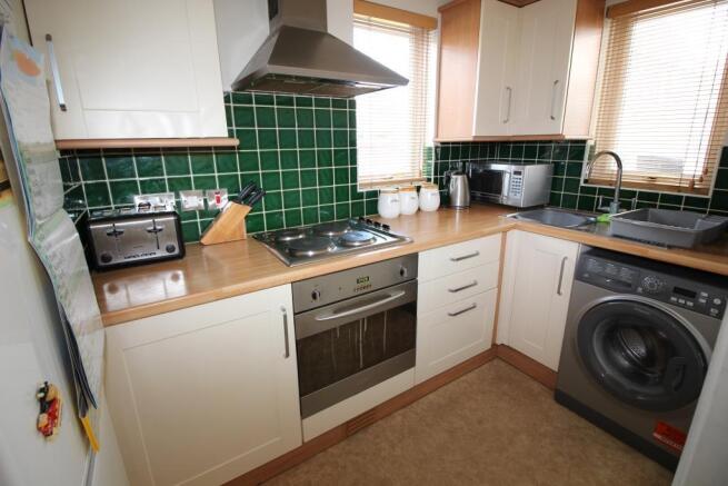 44 Latimer Dr01.JPG