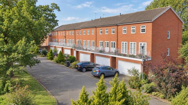 5 Wootton Court-27.jpeg