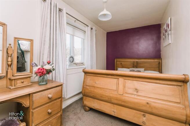 Holmefield Court