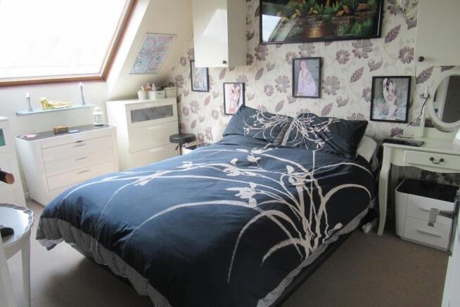 BEDROOM 1