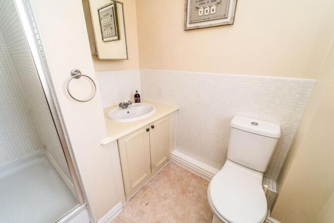 En-Suite Shower Room / WC