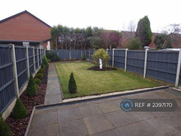 Rear Garden1
