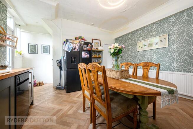 3 bed Detached for sale Image 4