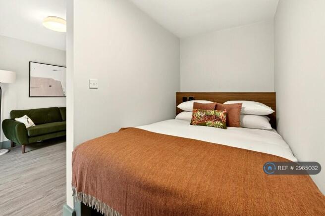 Flat 10a