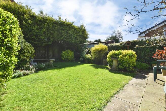 d1f151d7-garden 20b.JPG