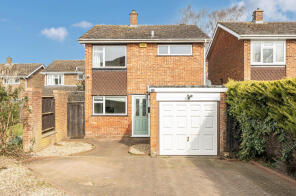 49, Moorlands, Leighton Buzzard LU7 0TL