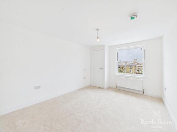 1 bed Apartment for sale Image 5
